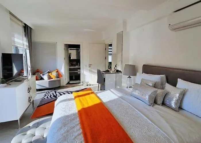 Serenity Hideaway Hisaroenue Villa